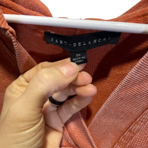 Jane+ Delancey 3X Rust Orange Hooded Pullover Waffle Knit Top - Picture 3 of 4